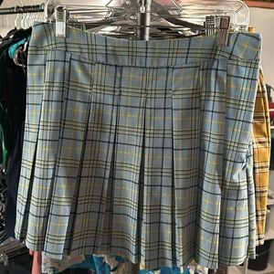 Pleated school girl skirt